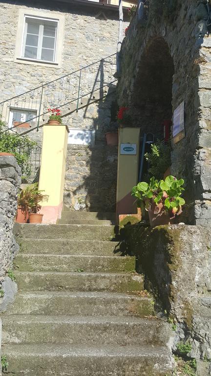 La Del Podesta Cinque Terre 2*